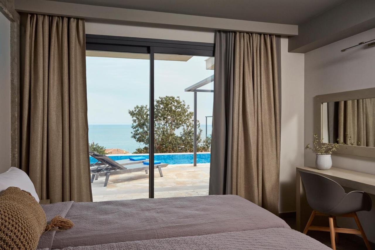 Villa Blue Sea Spathíon Extérieur photo